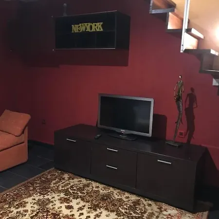 Avec Piscine Apartamento
