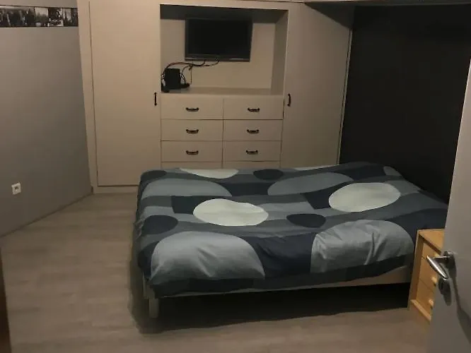 Apartment Avec Piscine *